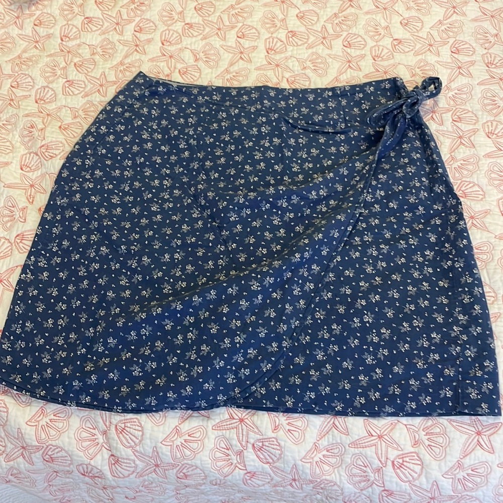 TOMMY HILFIGER WRAP SKIRT